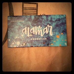 Alamar blush palette